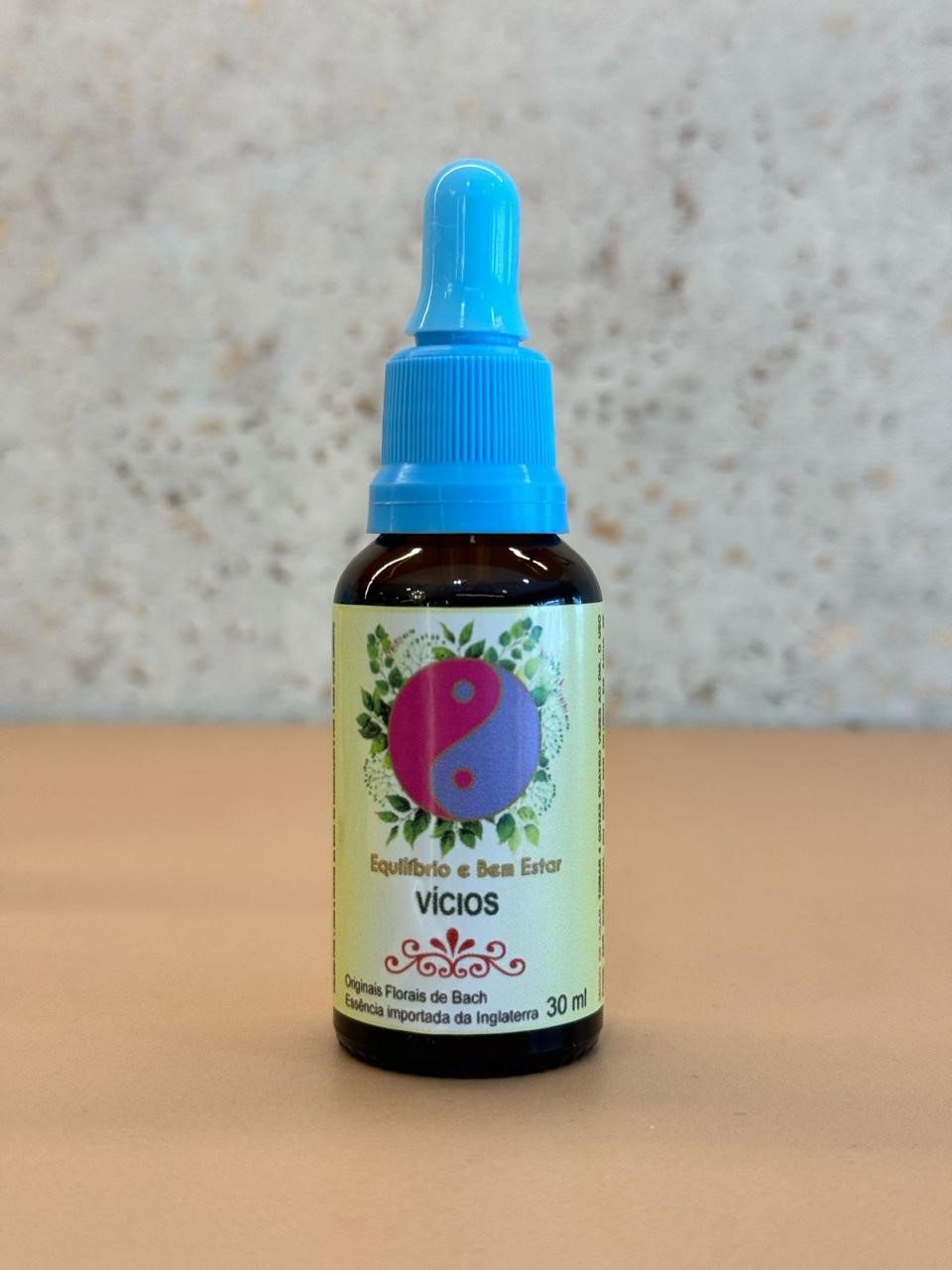 Os florais de Bach podem ser um instrumento valioso de apoio no tratamento de vícios e dependências, como alcoolismo e tabagismo, auxiliando no equilíbrio emocional do paciente. No entanto, eles não substituem o tratamento médico ou terapêutico convencional para a dependência, mas sim o complementam.