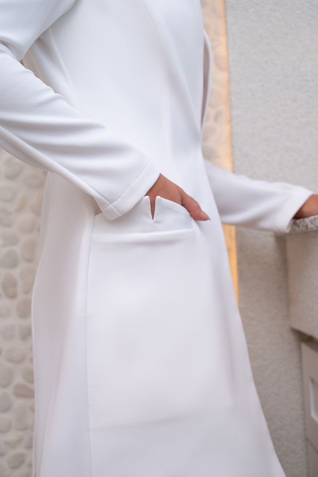 Jaleco de Manga longa com Fecho Centralizado