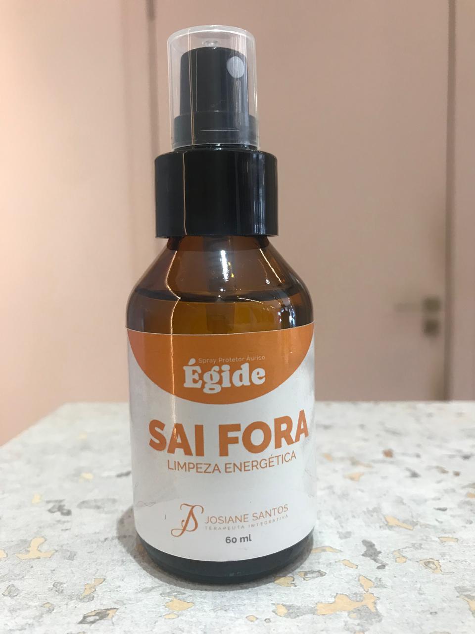 Os florais áuricos (ou perfumes áuricos/vibracionais) são essências destinadas a atuar no campo energético sutil (aura) e emocional, geralmente aplicados através de sprays no ambiente ou no corpo. 