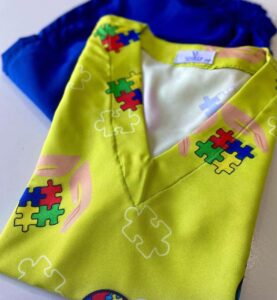 É elaborado em poliéster e possui um acabamento limpo, também é firme e duradouro e possui um brilho suave e distinto.