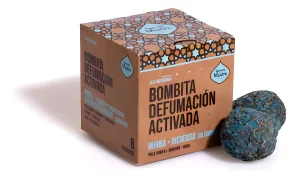 Características do produto Características principais Marca Sagrada Madre Modelo Defumacion Activada Formato do incenso Bombinhas Tipo de embalagem Caixa Fragrância Benjui-Almizcle Características de venda Formato de venda Unidade Unidades por embalagem 8 Peso Peso líquido 15 g Outros Duração 8 m Ingredientes Mirra, INCIENSO