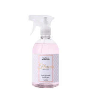 A Água Perfumada para Roupas da Linha Flowers traz o perfume envolvente das flores frescas, transmitindo vitalidade e alegria contagiante para suas roupas e ambientes. Ideal para perfumar toalhas, lençóis, almofadas, cortinas e closets, proporcionando uma sensação de aconchego e frescor em todos os momentos. Sua fórmula possui um ativo que amacia as fibras do tecido, facilitando o deslizamento do ferro durante a passagem, deixando suas roupas perfumadas, macias e bem cuidadas.