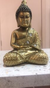 BUDA HINDU TIBETANO MEDITANDO Tamanho: Pequeno Cor: Dourado Premium Material: Resina de alta qualidade