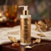 Aproveite os dias de sol com cuidado e sofisticação. A Loção Hidratante Summer Gold foi desenvolvida para nutrir profundamente, proteger e perfumar a pele com uma textura leve e toque aveludado. Enriquecida com Manteiga de Manga e Vitamina E, ela proporciona maciez intensa e ajuda a manter a pele hidratada mesmo após a exposição solar. Um verdadeiro carinho para sua pele dourada de verão.