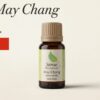 Possui propriedades antidepressivas, ansiolíticas, antiinflamatorias, antisepticas, antiespasmodica, relaxantes, hipotensoras, adstringentes, desinfetantes, antivírus, antibacterianas, calmantes. Estimula a mente e equilibra as energias. Útil em tratamentos para depressão, nervosismo, ansiedade, stress, medos e impulsividade. Auxilia na redução de celulite, retenção de líquido e gordura localizada. Ajuda a regular o ritmo cardíaco. Útil para peles oleosas e com acnes. Relaxante muscular Repelente de insetos. Útil em tratamentos para bronquite, alergias, asma, tosse e resfriados. Ajuda a baixar a pressão alta. Regenerador da pele.