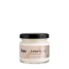 Esta Vela de Massagem combina a sofisticação das Ceras de Palma, Arroz e Coco com o poder Nutritivo da Manteiga de Karité e do Óleo de Amêndoas Doces. Uma experiência sensorial de luz, calor e toque, onde o perfume delicado da rosa encontra a intensidade da canela e o rastro doce da baunilha. Um momento para deixar os sentidos À Flor da Pele.